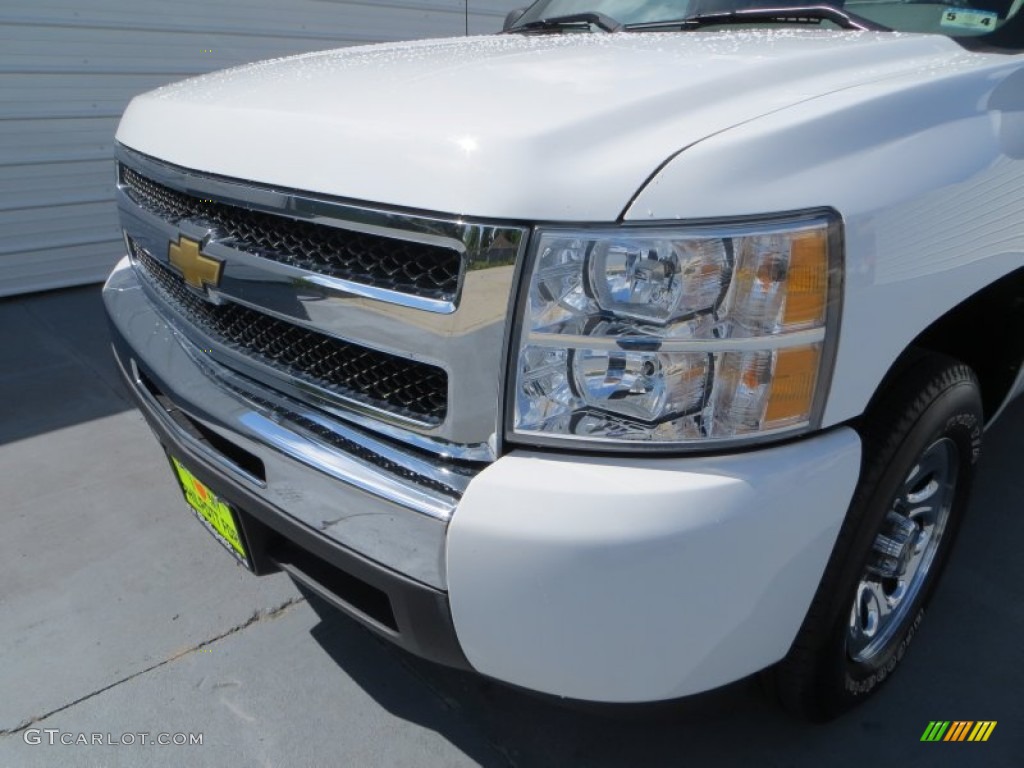 2011 Silverado 1500 LS Crew Cab - Summit White / Dark Titanium photo #10