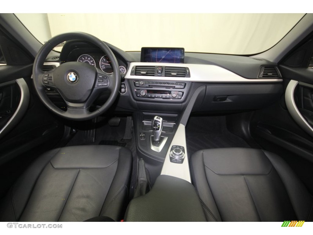 2012 BMW 3 Series 328i Sedan Black Dashboard Photo #82096373