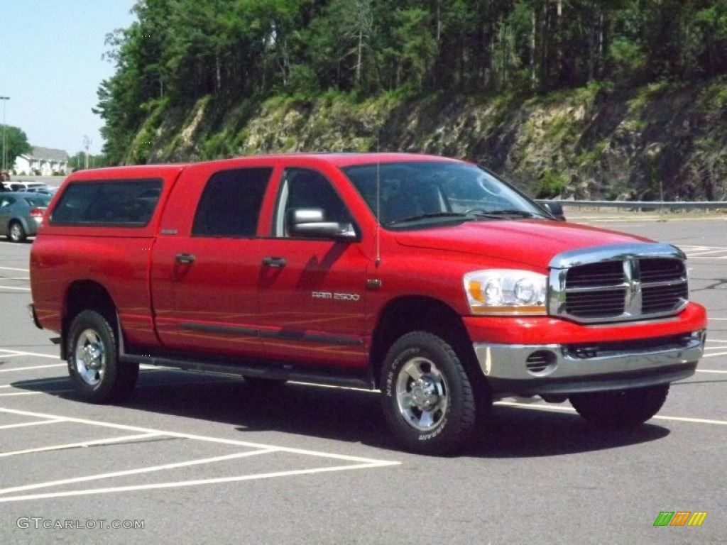 Flame Red 2006 Dodge Ram 2500 SLT Mega Cab 4x4 Exterior Photo #82097088