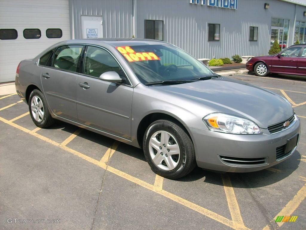 2006 Impala LT - Dark Silver Metallic / Gray photo #4