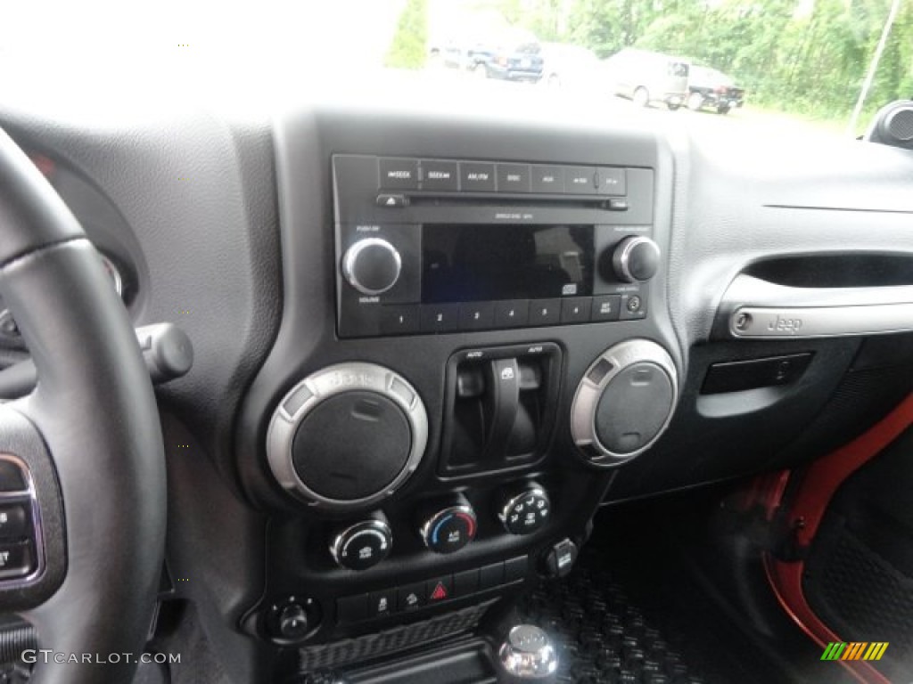 2011 Wrangler Sport S 4x4 - Mango Tango Pearl / Black photo #6