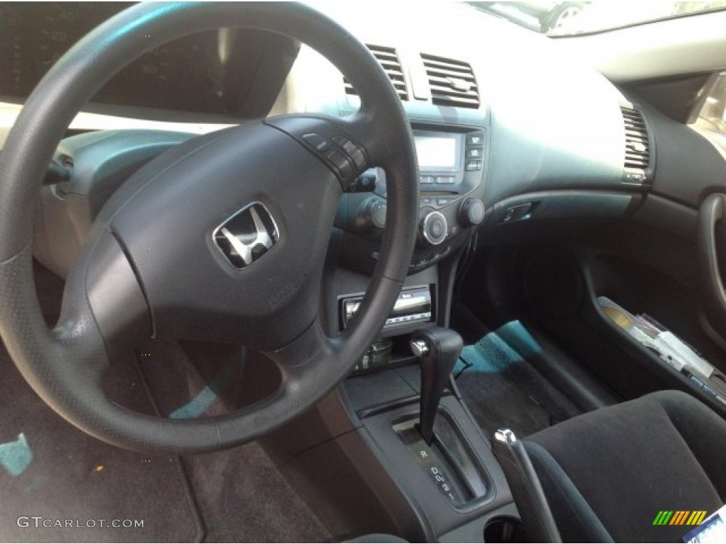 2003 Accord LX Coupe - Satin Silver Metallic / Black photo #6