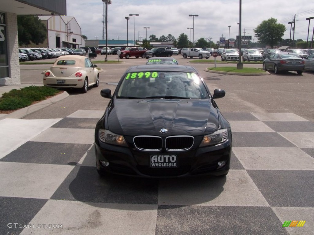 2010 3 Series 328i Sedan - Jet Black / Beige photo #2