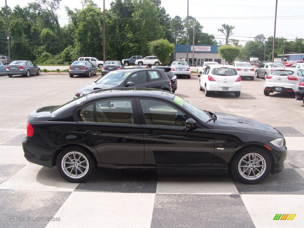 2010 3 Series 328i Sedan - Jet Black / Beige photo #3