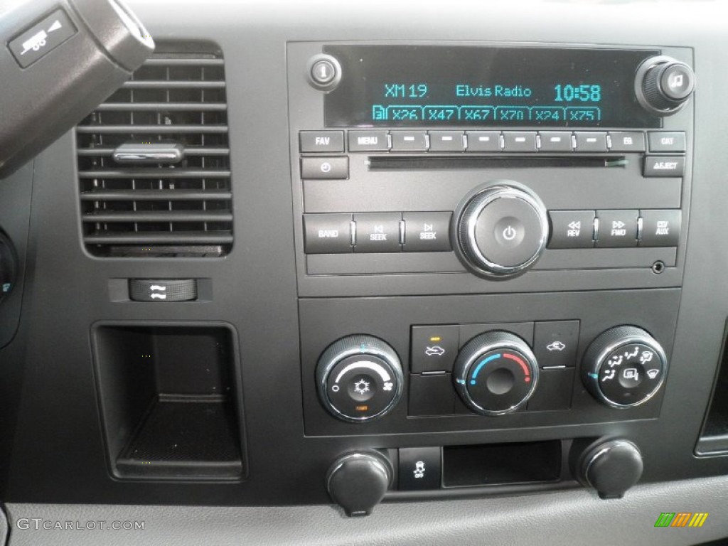 2013 GMC Sierra 1500 SL Extended Cab Controls Photo #82104547