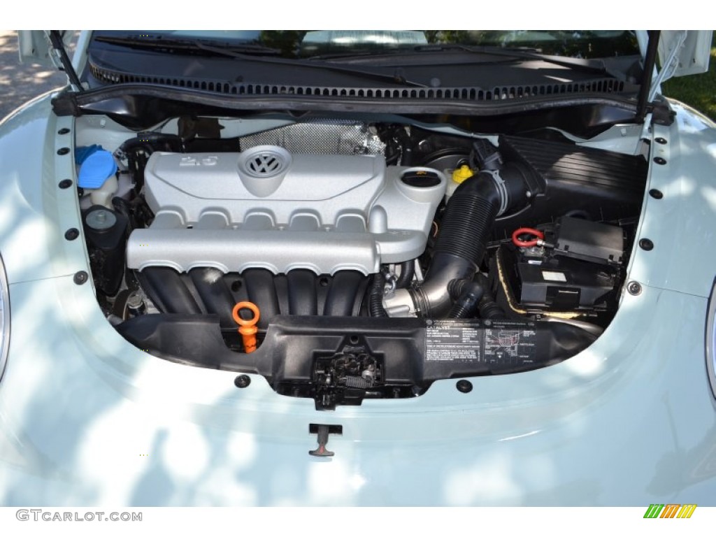 2006 Volkswagen New Beetle 2.5 Convertible 2.5L DOHC 20V Inline 5 Cylinder Engine Photo #82104658