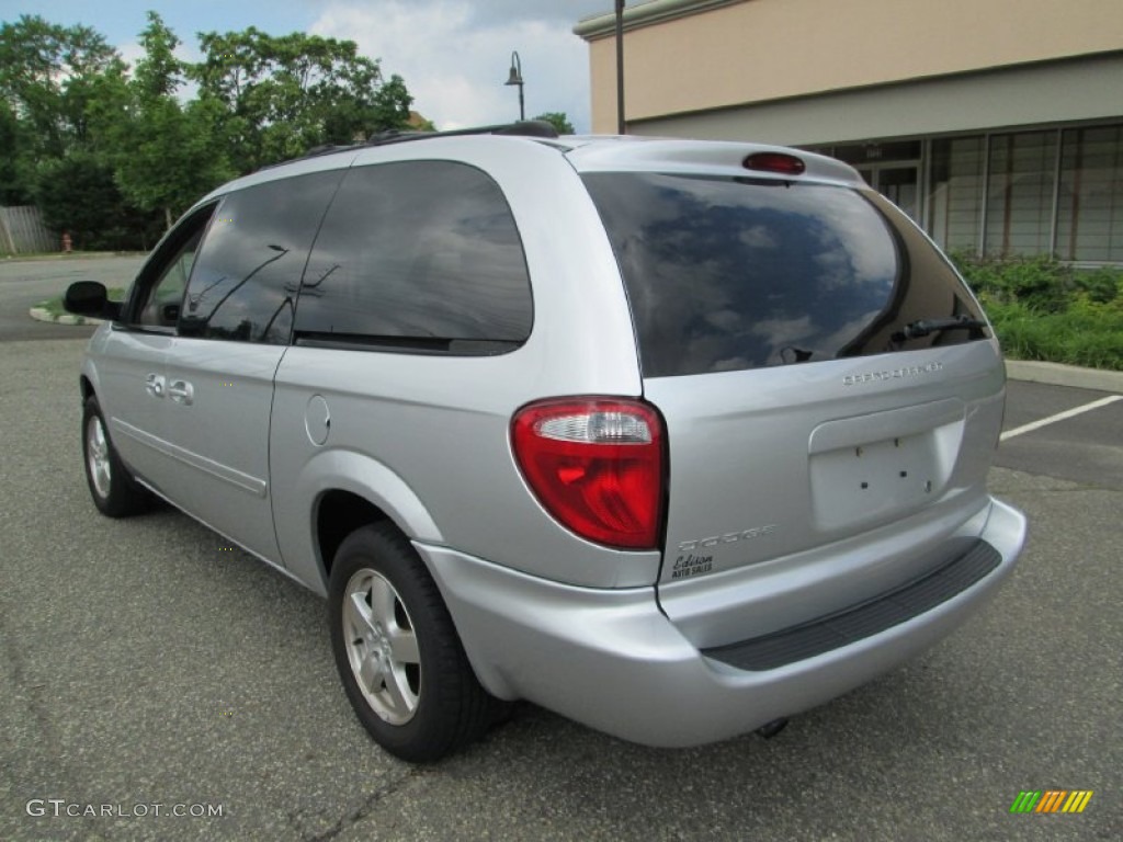 2005 Grand Caravan SXT - Bright Silver Metallic / Medium Slate Gray photo #6