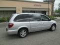 2005 Bright Silver Metallic Dodge Grand Caravan SXT  photo #9