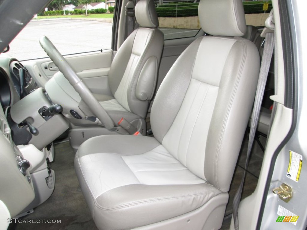 2005 Dodge Grand Caravan SXT Front Seat Photo #82105238