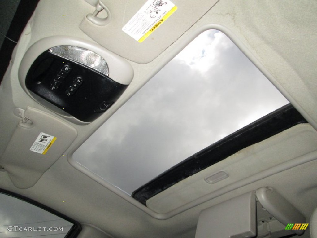 2005 Grand Caravan SXT - Bright Silver Metallic / Medium Slate Gray photo #22