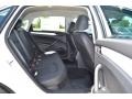 Candy White - Passat 2.5L SE Photo No. 4