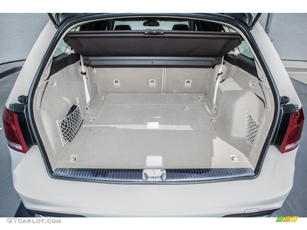 2014 Mercedes-Benz E 350 4Matic Sport Wagon Trunk Photo #82108050