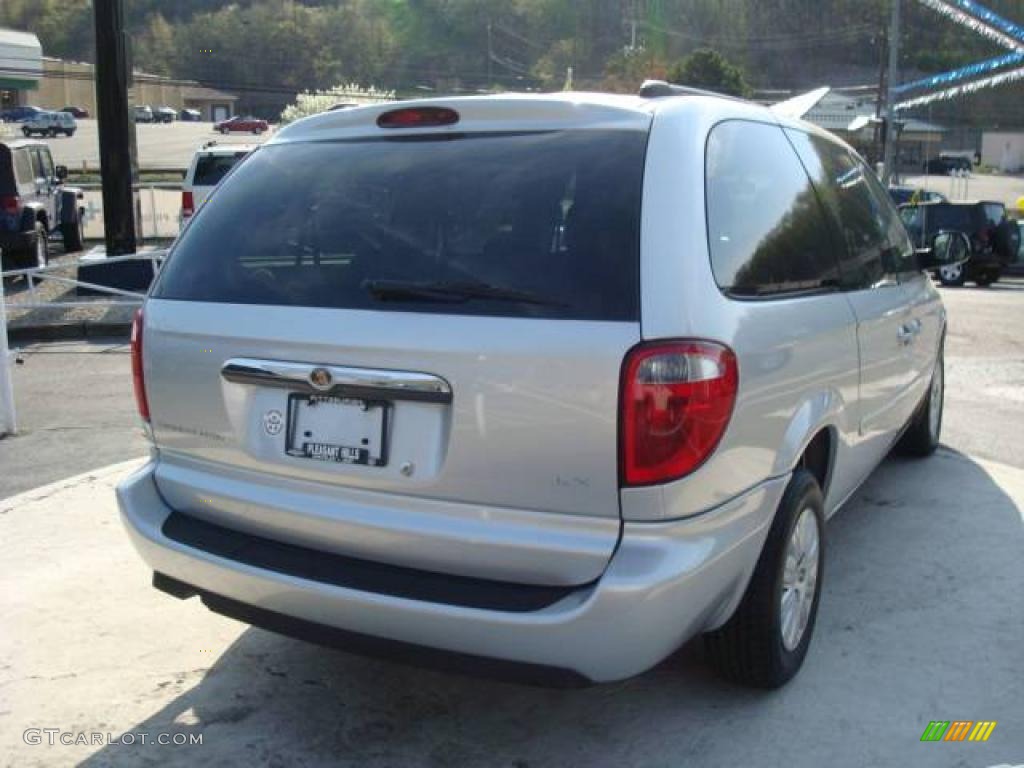 2005 Town & Country LX - Bright Silver Metallic / Medium Slate Gray photo #4