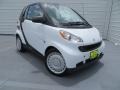 2009 Crystal White Smart fortwo pure coupe  photo #1