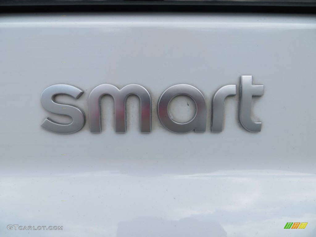 2009 Smart fortwo pure coupe Marks and Logos Photo #82108831