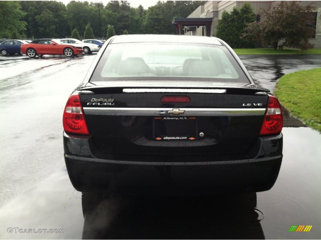 2005 Malibu LS V6 Sedan - Black / Gray photo #5