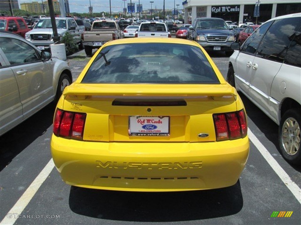 2004 Mustang V6 Coupe - Screaming Yellow / Dark Charcoal photo #6