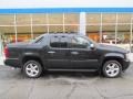 Black - Avalanche LS 4x4 Photo No. 2