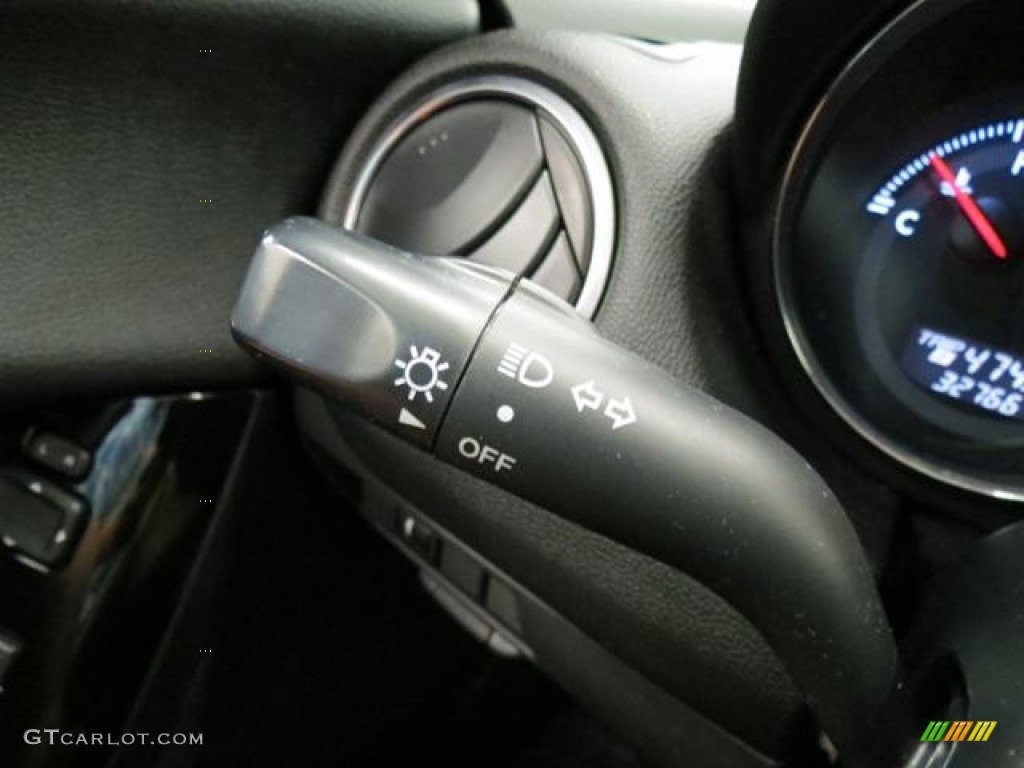 2009 Mazda RX-8 Sport Controls Photo #82113208