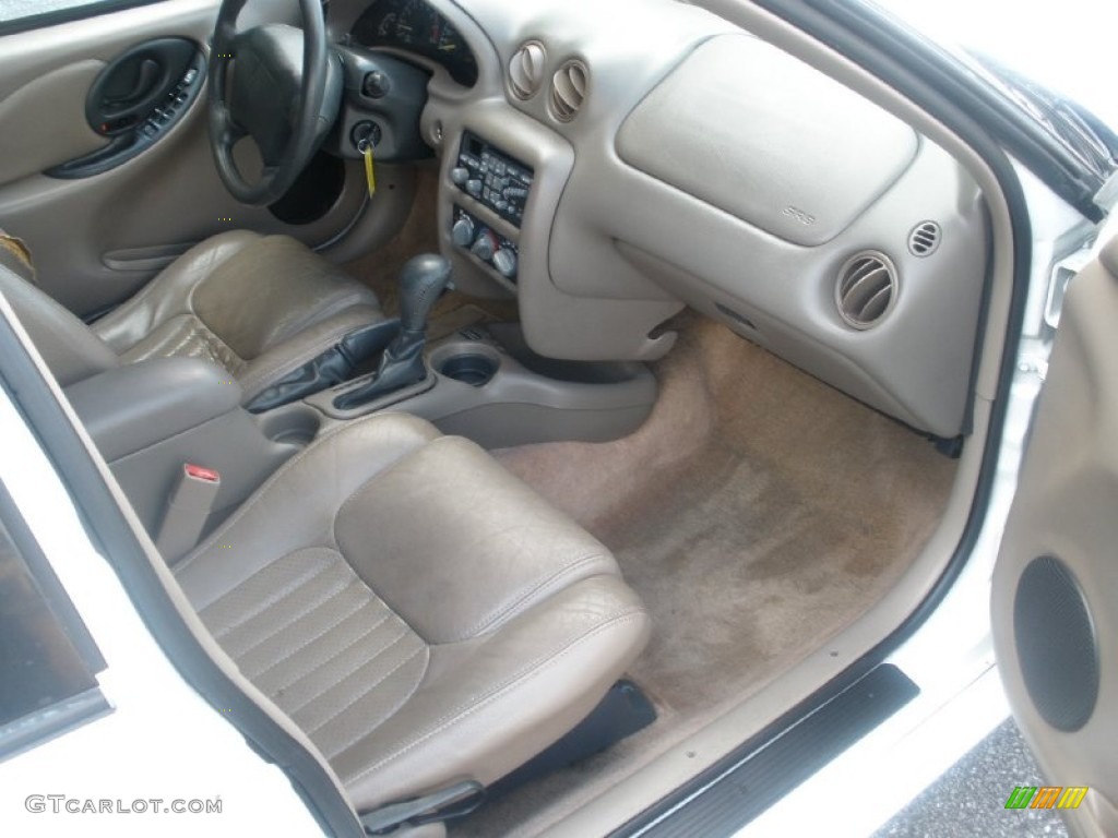 1997 Pontiac Grand Am GT Sedan Interior Color Photos