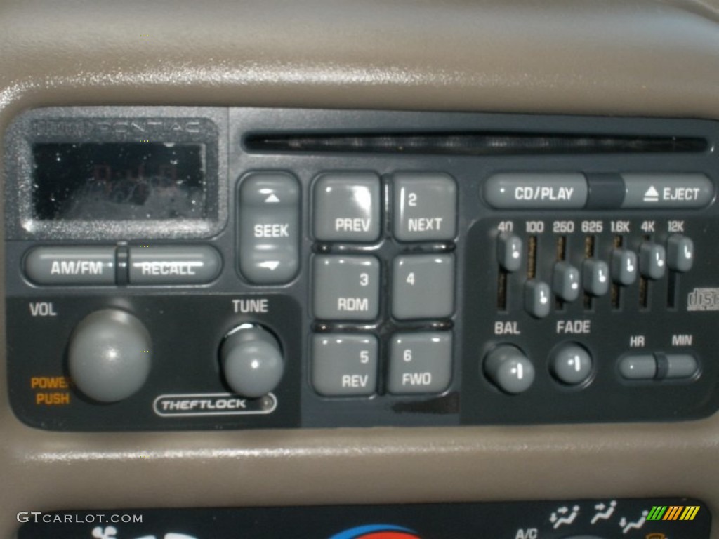 1997 Pontiac Grand Am GT Sedan Controls Photo #82113895