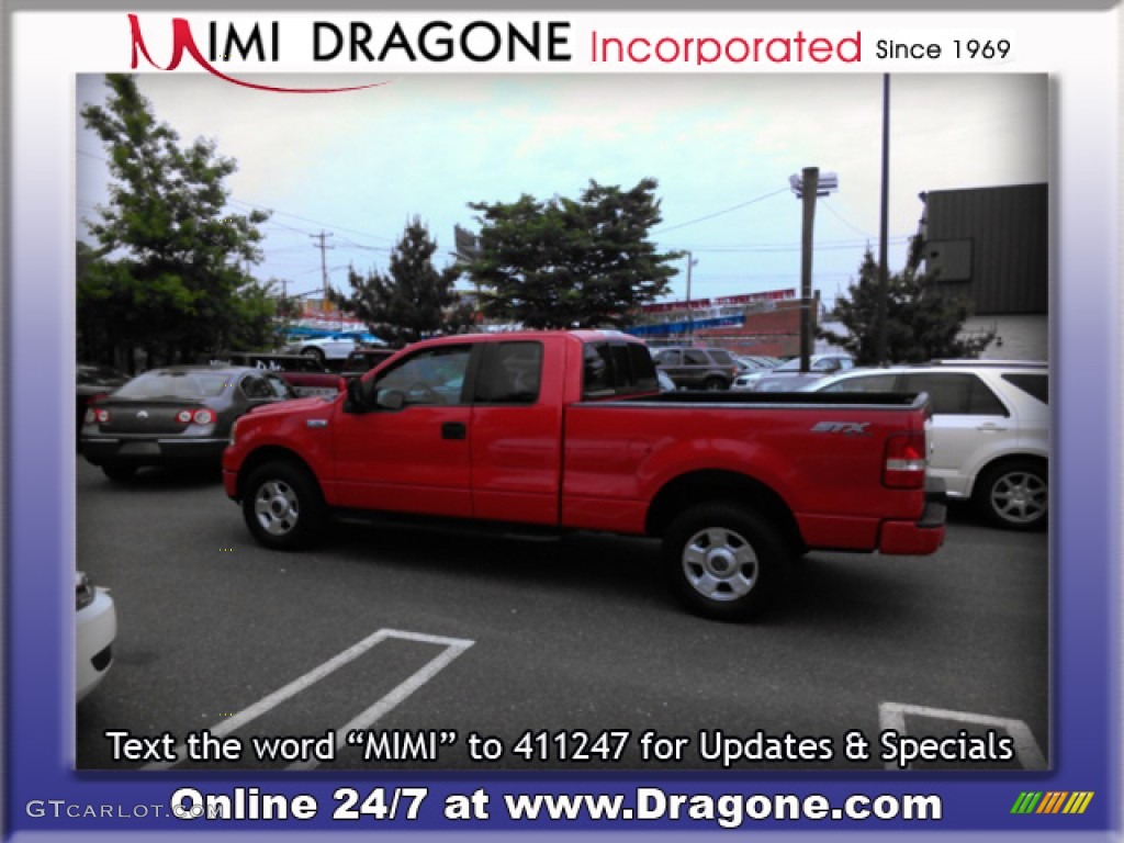 2004 F150 STX SuperCab 4x4 - Bright Red / Medium Graphite photo #11