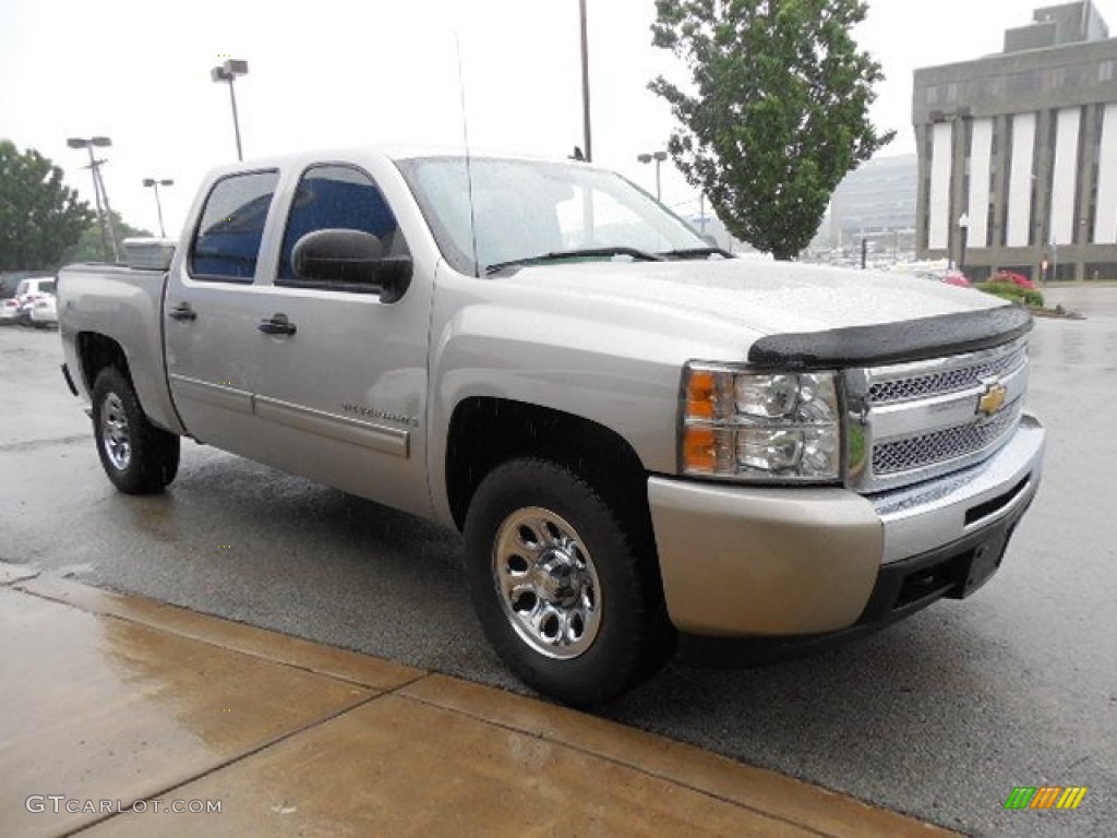 2009 Silverado 1500 LS Crew Cab 4x4 - Silver Birch Metallic / Dark Titanium photo #5