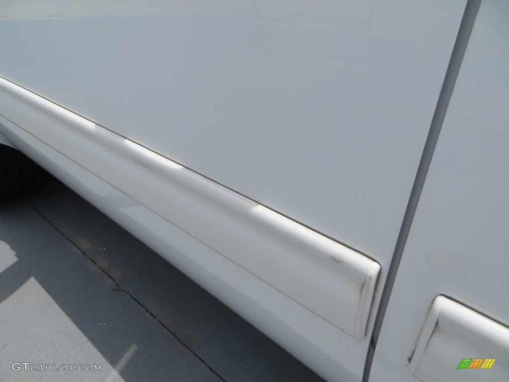 2008 Sierra 1500 SLE Crew Cab - Summit White / Light Titanium photo #19