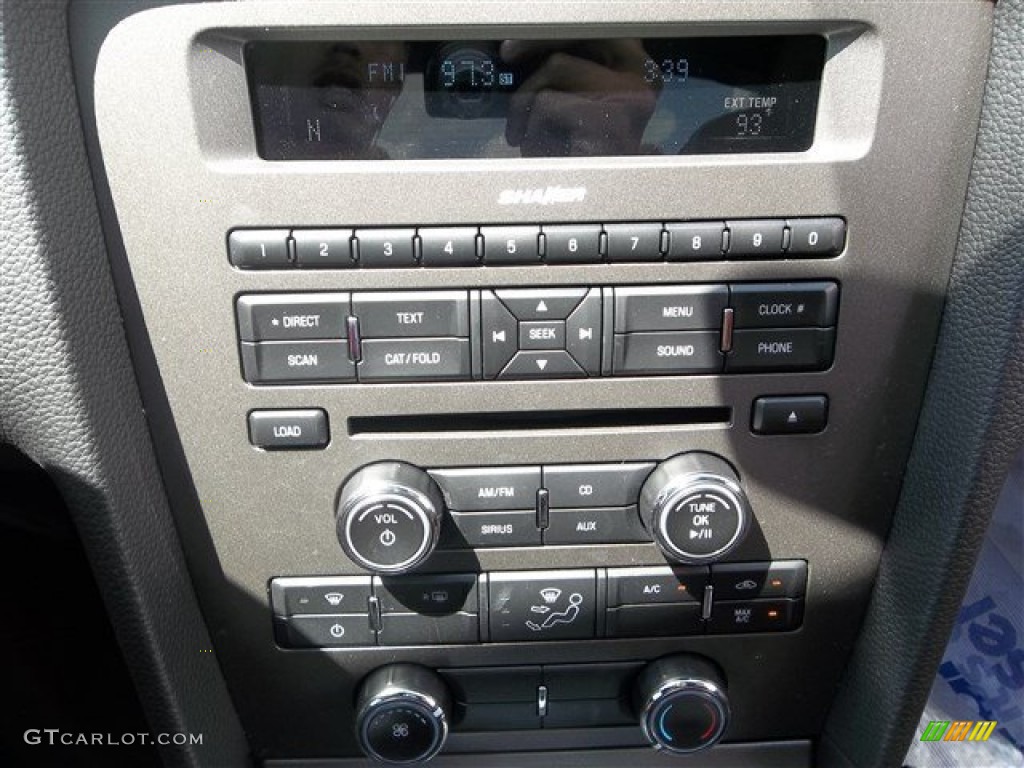 2014 Ford Mustang V6 Premium Coupe Controls Photo #82118131
