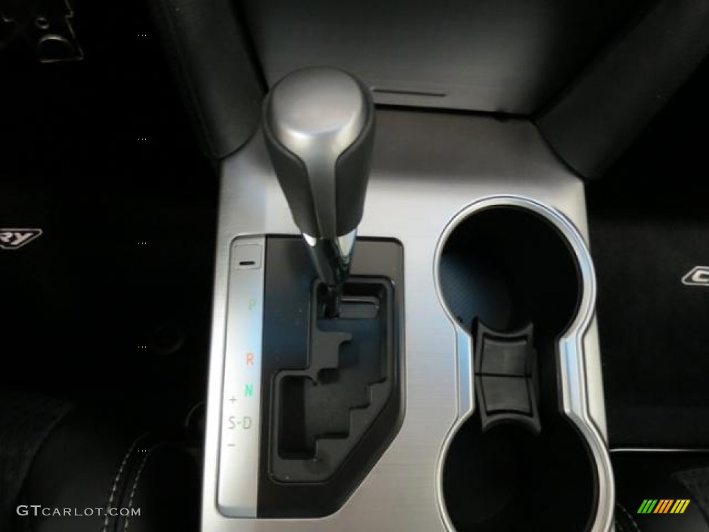 2013 Camry SE - Super White / Black photo #11