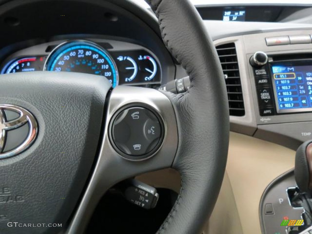 2013 Toyota Venza XLE Controls Photo #82120868