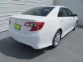 Super White - Camry SE Photo No. 4
