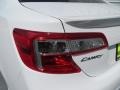 Super White - Camry SE Photo No. 12
