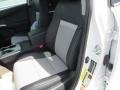 Super White - Camry SE Photo No. 23