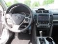 Super White - Camry SE Photo No. 25