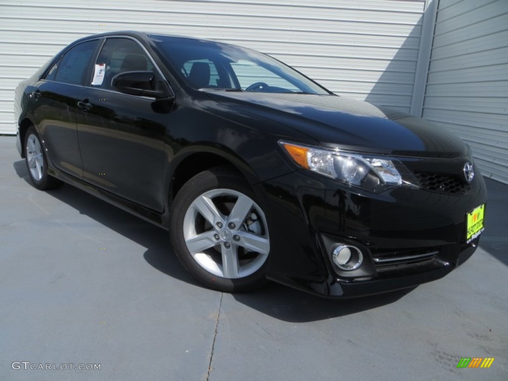 2013 Camry SE - Attitude Black Metallic / Black/Ash photo #2