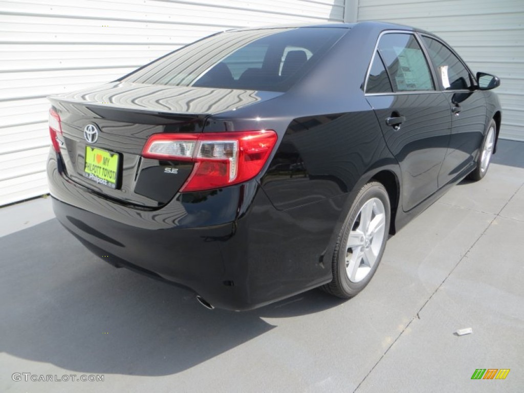 2013 Camry SE - Attitude Black Metallic / Black/Ash photo #4
