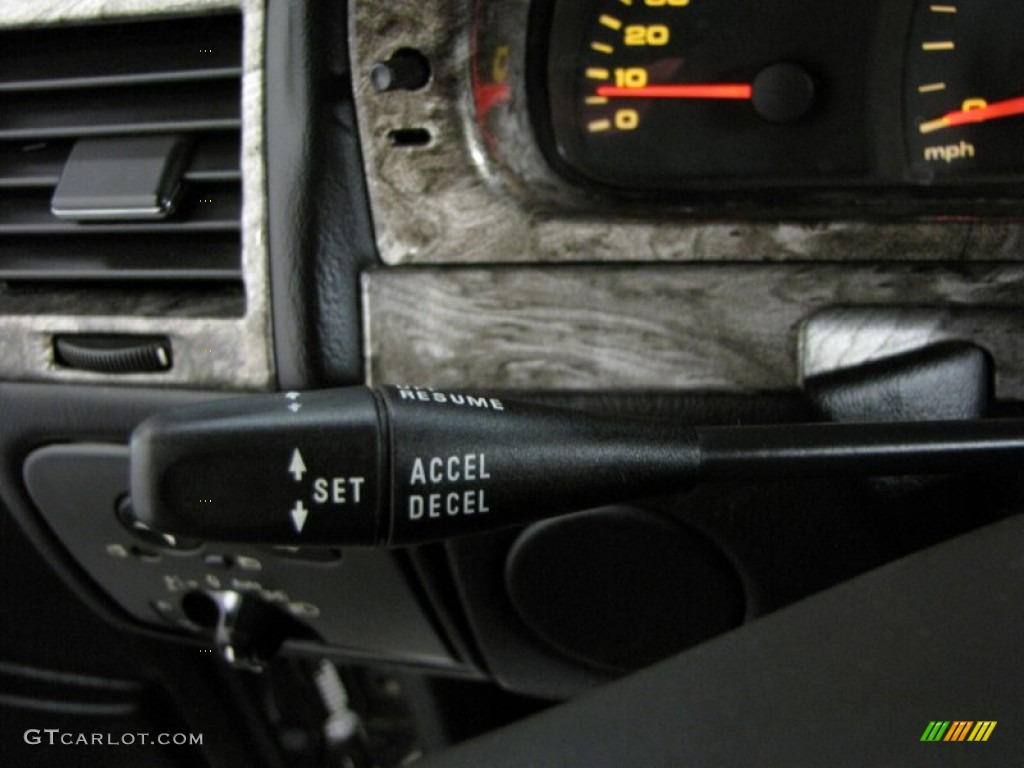 2004 Mercedes-Benz G 55 AMG Controls Photo #82124395