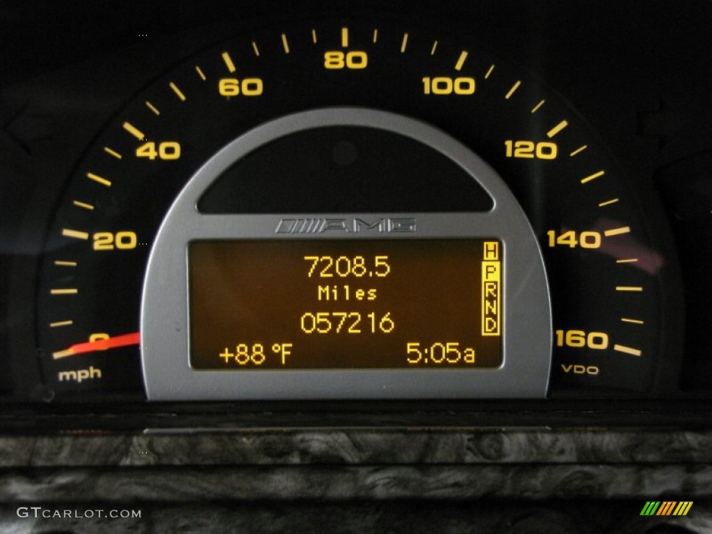 2004 Mercedes-Benz G 55 AMG Gauges Photos