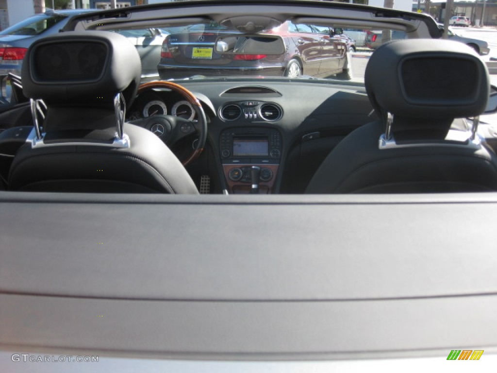 2009 SL 550 Roadster - Palladium Silver Metallic / Black photo #19
