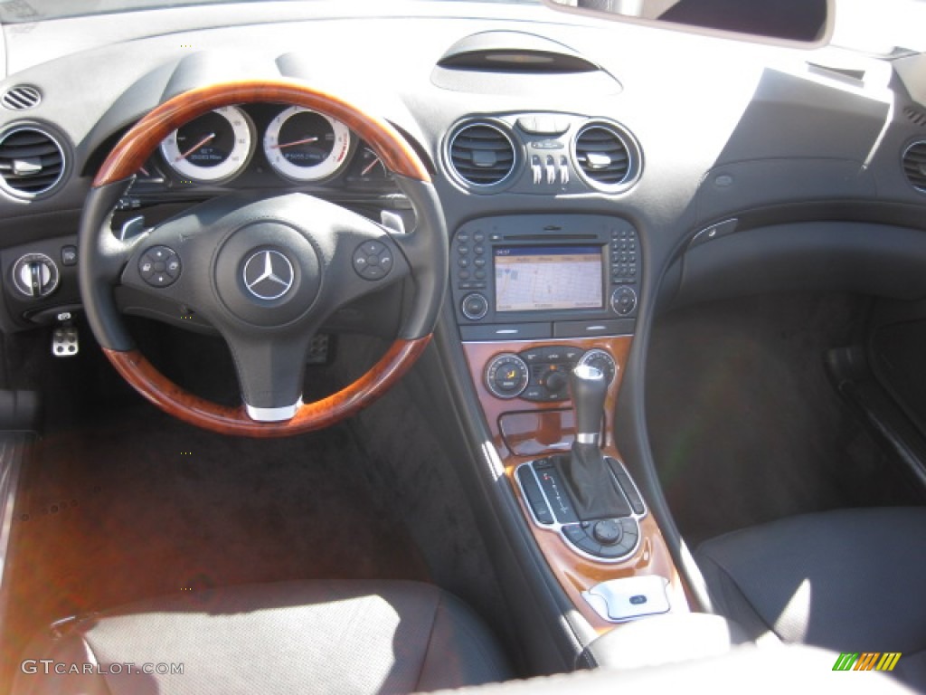 2009 SL 550 Roadster - Palladium Silver Metallic / Black photo #20