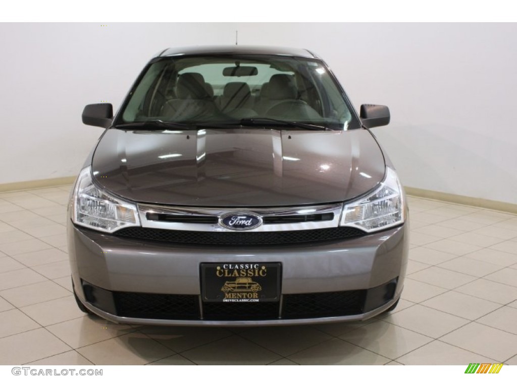 2009 Focus SE Sedan - Sterling Grey Metallic / Medium Stone photo #2