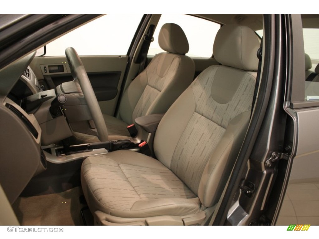 2009 Focus SE Sedan - Sterling Grey Metallic / Medium Stone photo #5