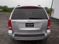 2007 Stardust Silver Hyundai Entourage GLS  photo #5