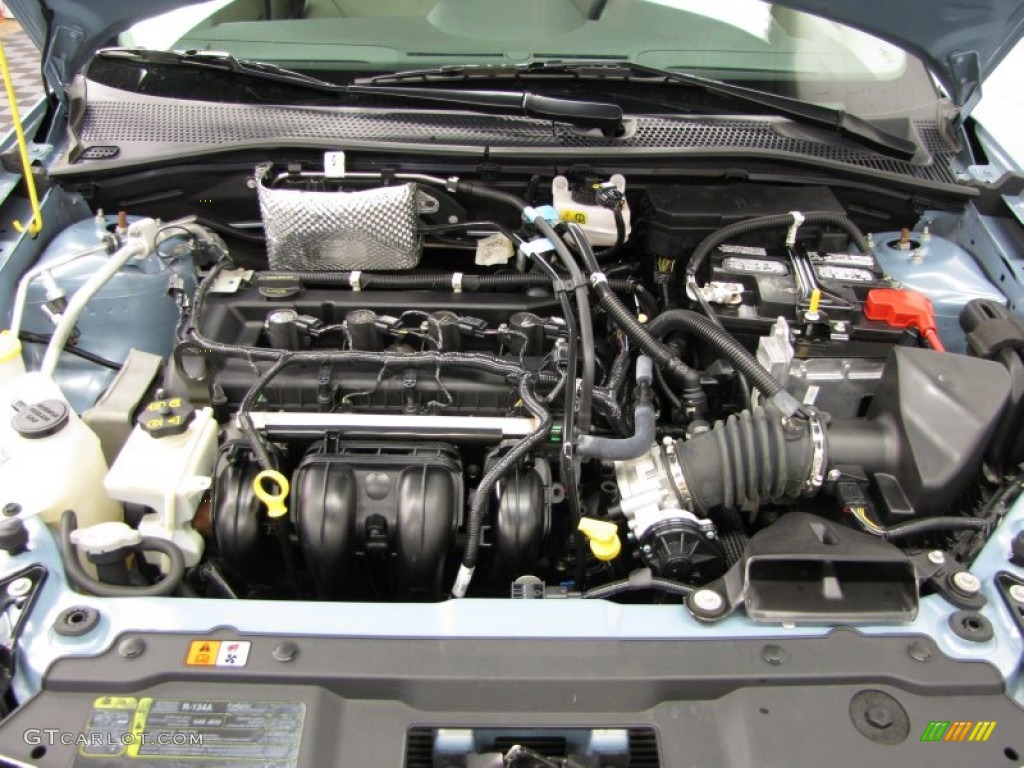 2009 Ford Focus SEL Sedan Engine Photos