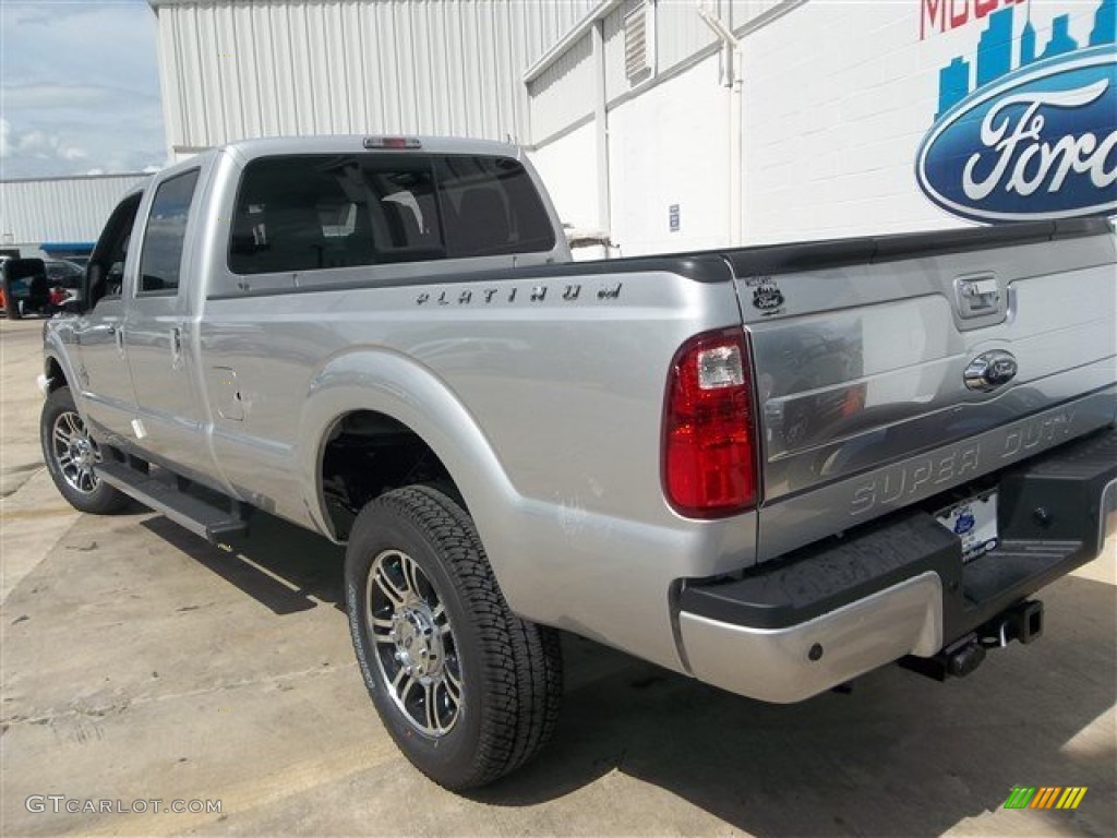 2013 F350 Super Duty Platinum Crew Cab 4x4 - Ingot Silver Metallic / Platinum Black Leather photo #4