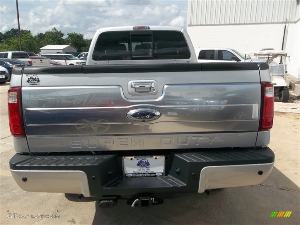 2013 F350 Super Duty Platinum Crew Cab 4x4 - Ingot Silver Metallic / Platinum Black Leather photo #5