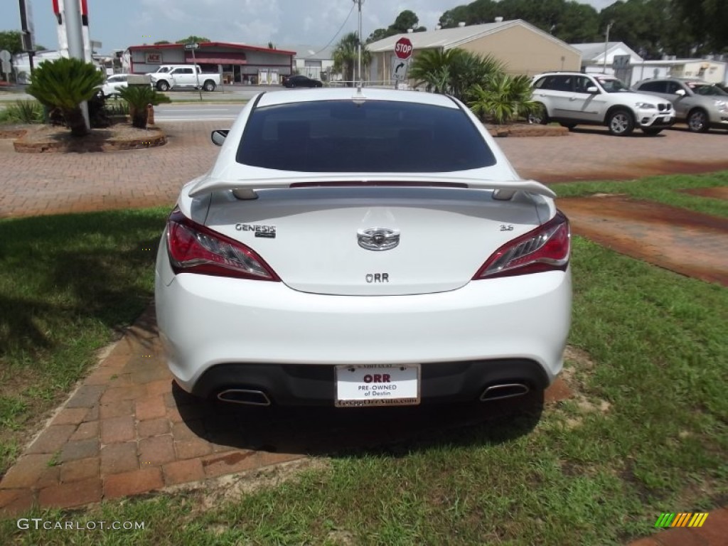 2013 Genesis Coupe 3.8 Track - White Satin Pearl / Black Leather photo #3