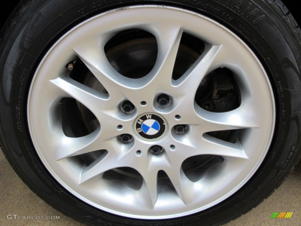 2004 BMW X3 2.5i Wheel Photos