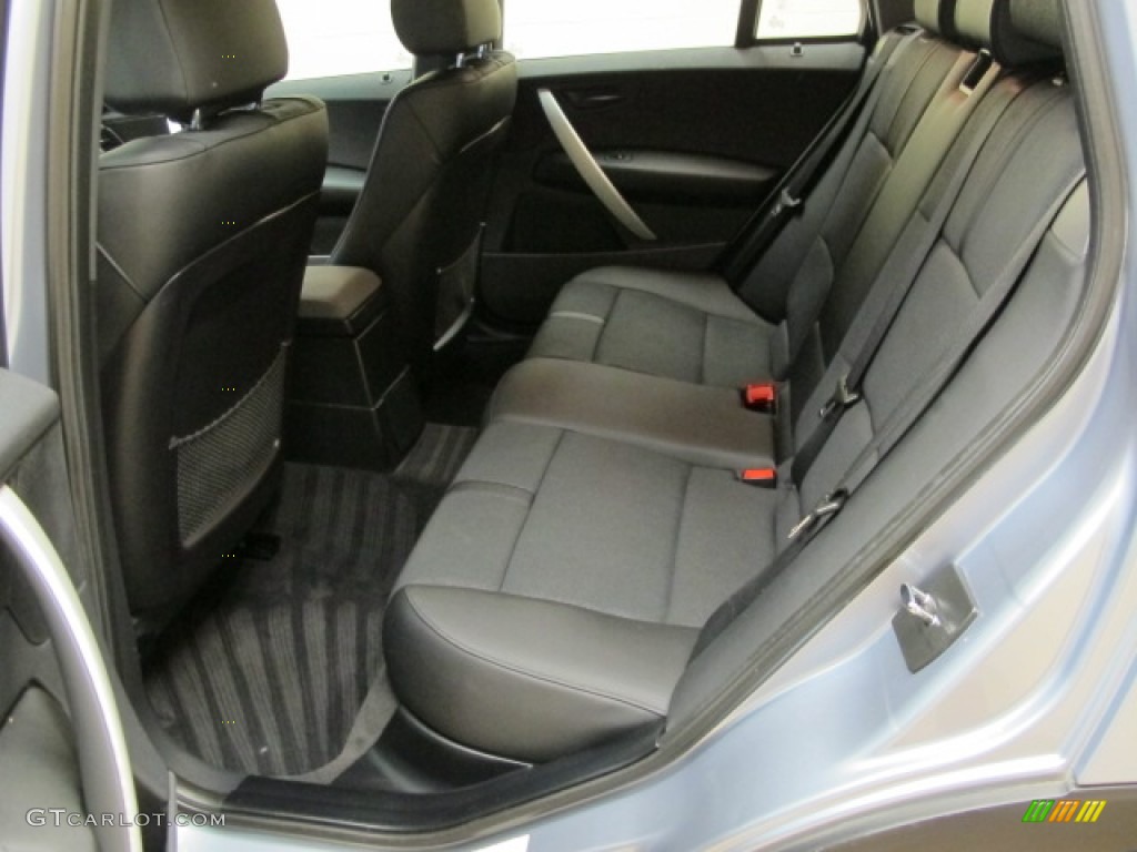 2004 BMW X3 2.5i Rear Seat Photos